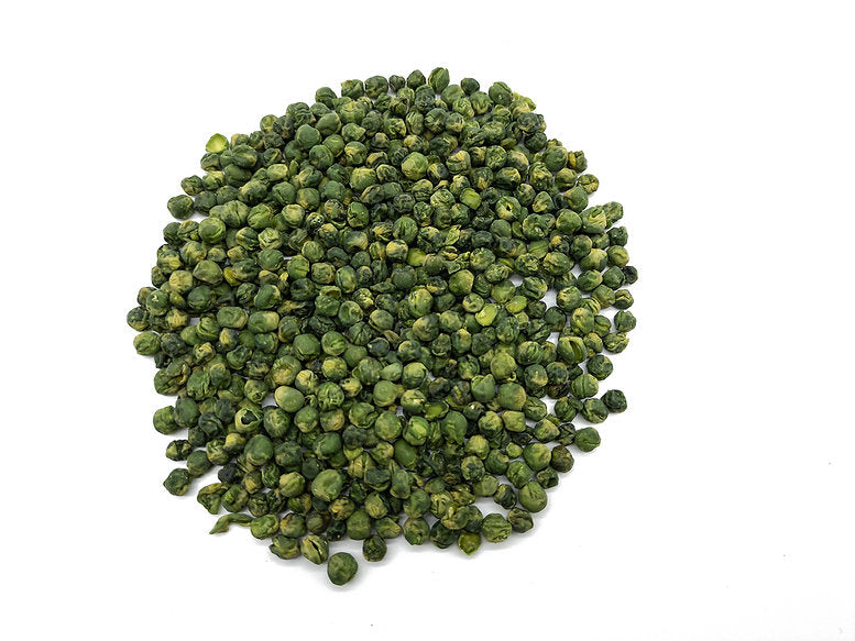A pile of dried garden peas