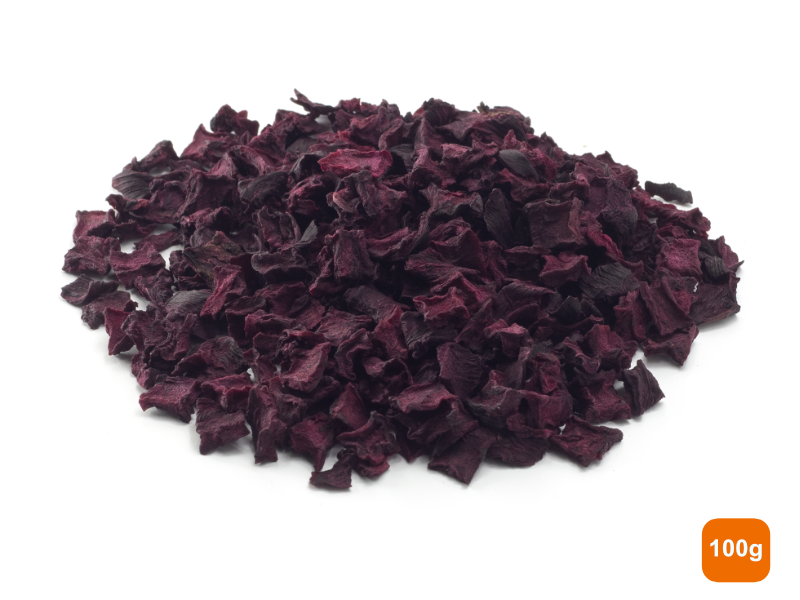 A pile of beetroot flakes 100g