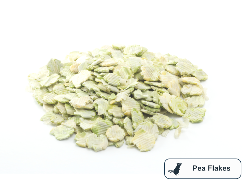 A pile of pea flakes